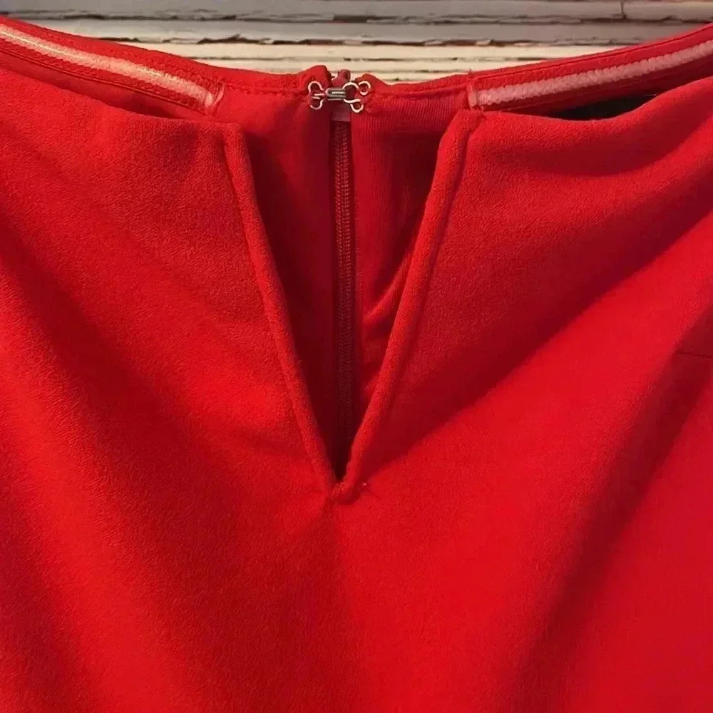 Lulu’s dress - Picture 2 of 5